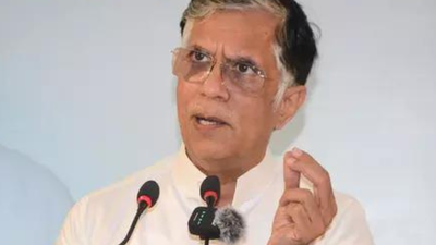 Pawan Khera seeks bail from Telangana high court in Himanta Sarma case | India News