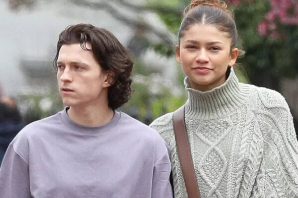 Tom Holland and Zendaya spotted at Sadie Sink’s ‘Romeo and Juliet’ performance |