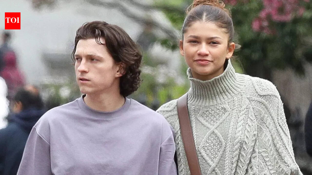 Tom Holland and Zendaya spotted at Sadie Sink’s ‘Romeo and Juliet’ performance |