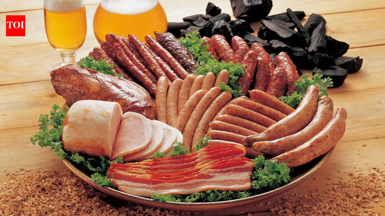 Half of Americans don’t realise THIS common food may increase colon cancer risk; survey reveals |