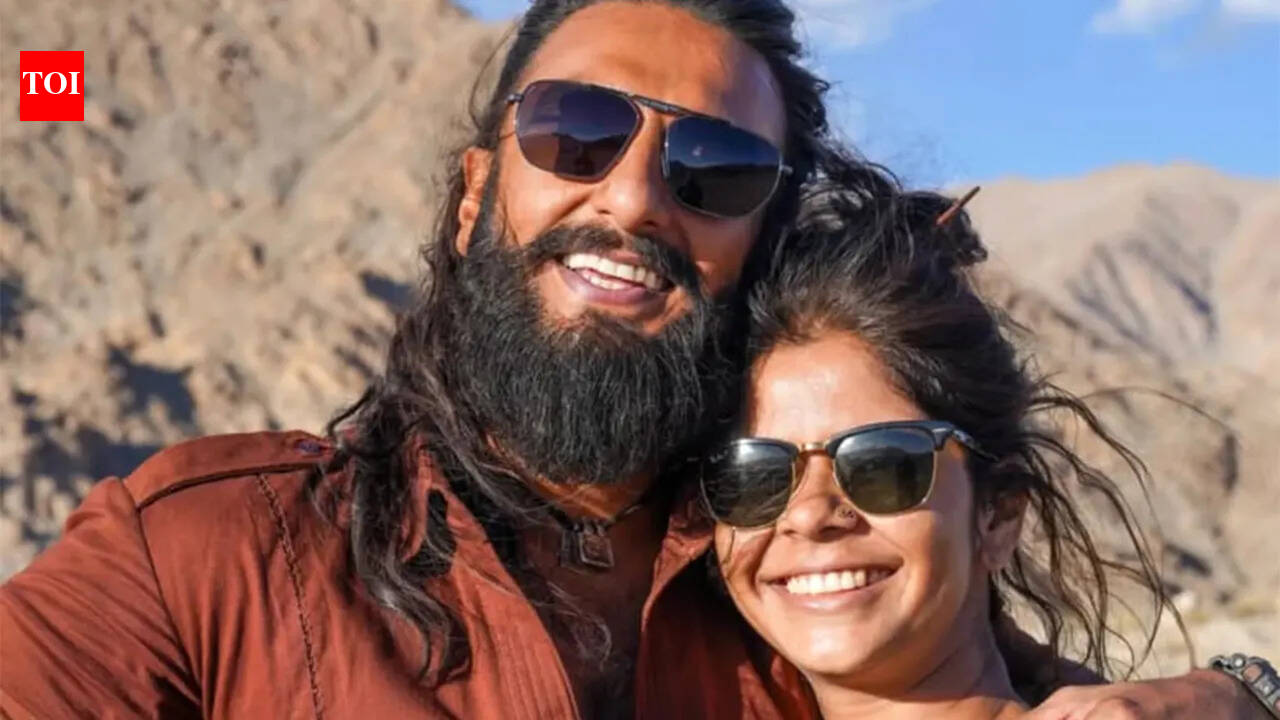 Ranveer Singh hails Smriti Chauhan with heartfelt note after ‘Dhurandhar’ collaboration: 'purest soul' | Hindi Movie News