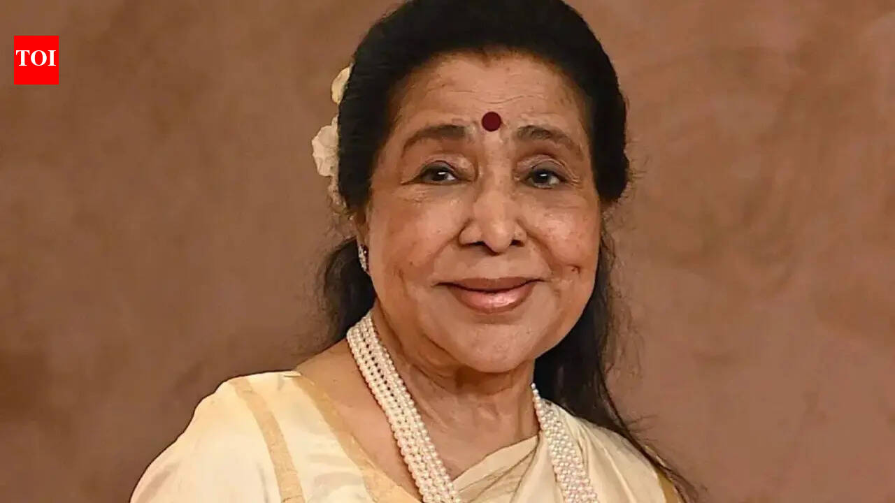 Asha Bhosle's “Aaja Aaja Main Hoon Pyar Tera” story: When the Veteran singer recalled the funny car practice moment | Hindi Movie News