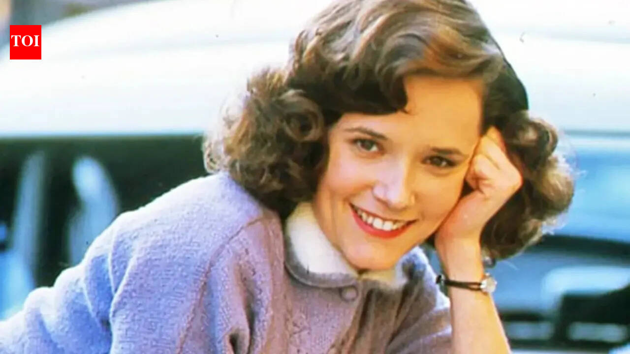 Lea Thompson recalls playing three ages in ‘Back To The Future’, says ‘people are used to me getting older’ |