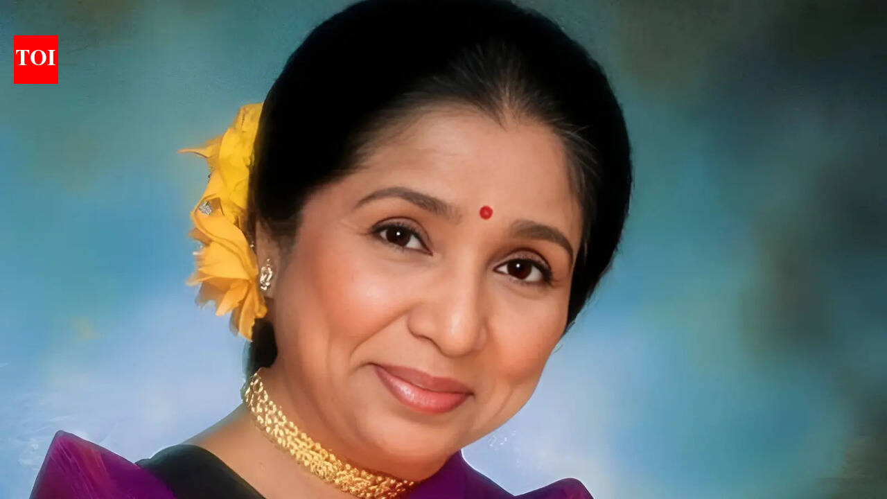 Quote of the day by Asha Bhosle: ‘I never think about the past. Why waste time thinking about something I cannot change’ |
