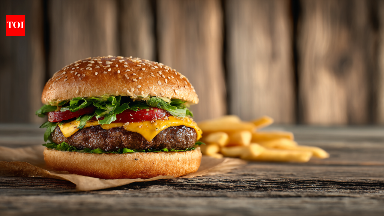 Why McDonald’s burgers don’t rot: The real reason isn’t any chemical |