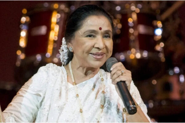 When Asha Bhosle refused to stop singing despite the rain, saying, 'I have faced many storms in life' | Hindi Movie News