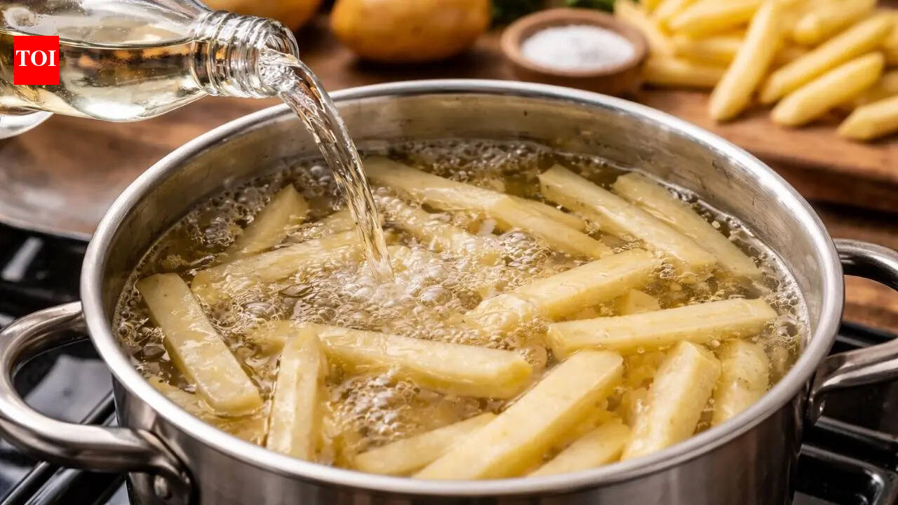 The secret to crispy fries: Why adding vinegar to potatoes works |