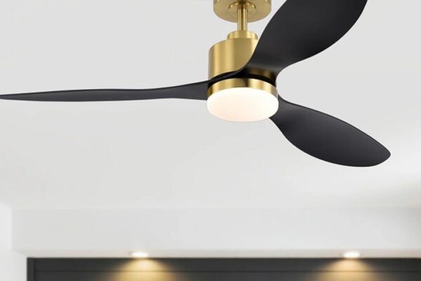 How to clean a ceiling fan without a ladder: A smart, quick method |