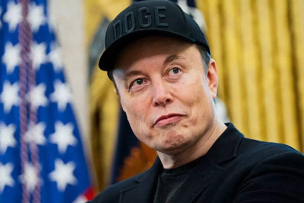 Quote of the day by Elon Musk: “Don't confuse schooling with education. I didn't go to Harvard but the people that work for me did” |