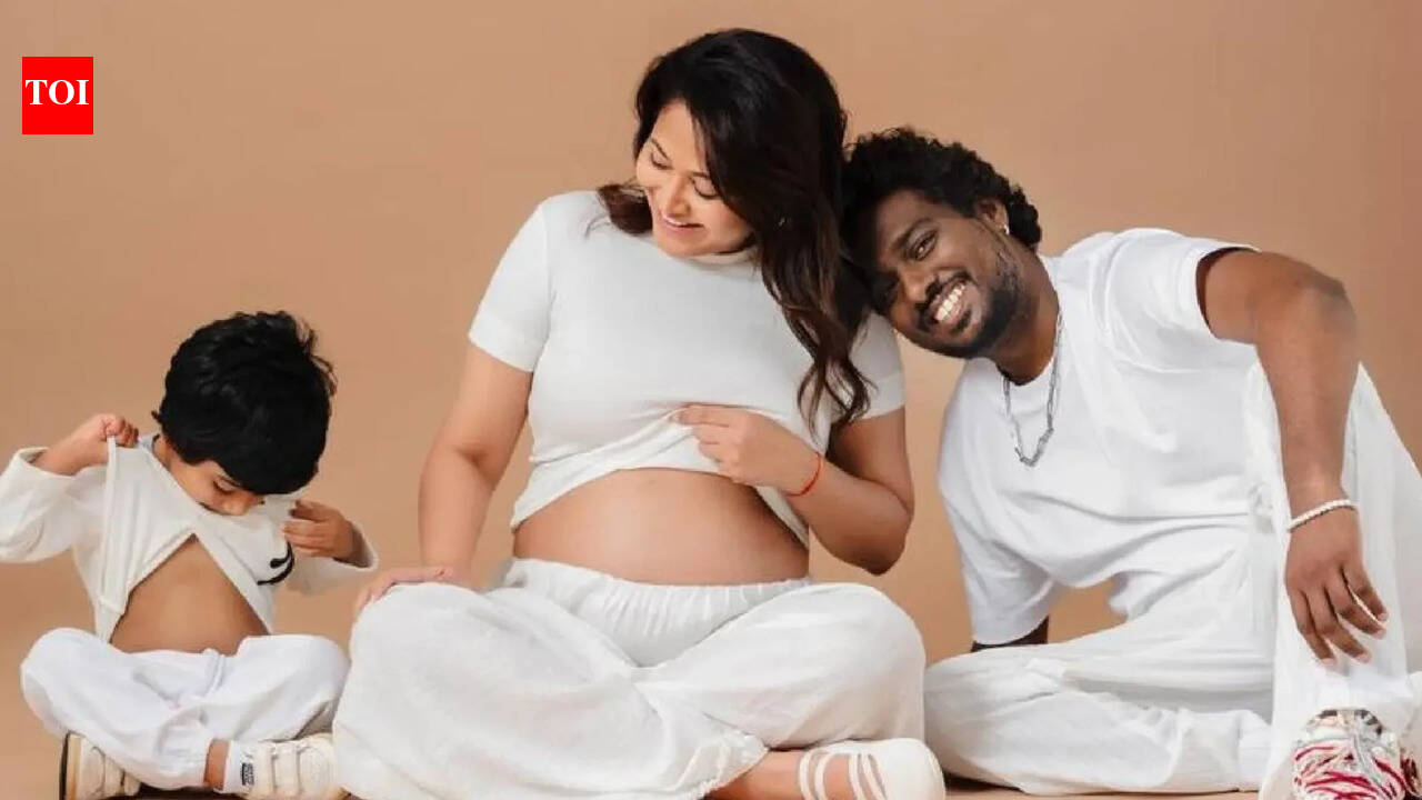 'Raaka' director Atlee and wife Priya welcome baby girl as Samantha Ruth Prabhu and Deepika Padukone shower love | Tamil Movie News