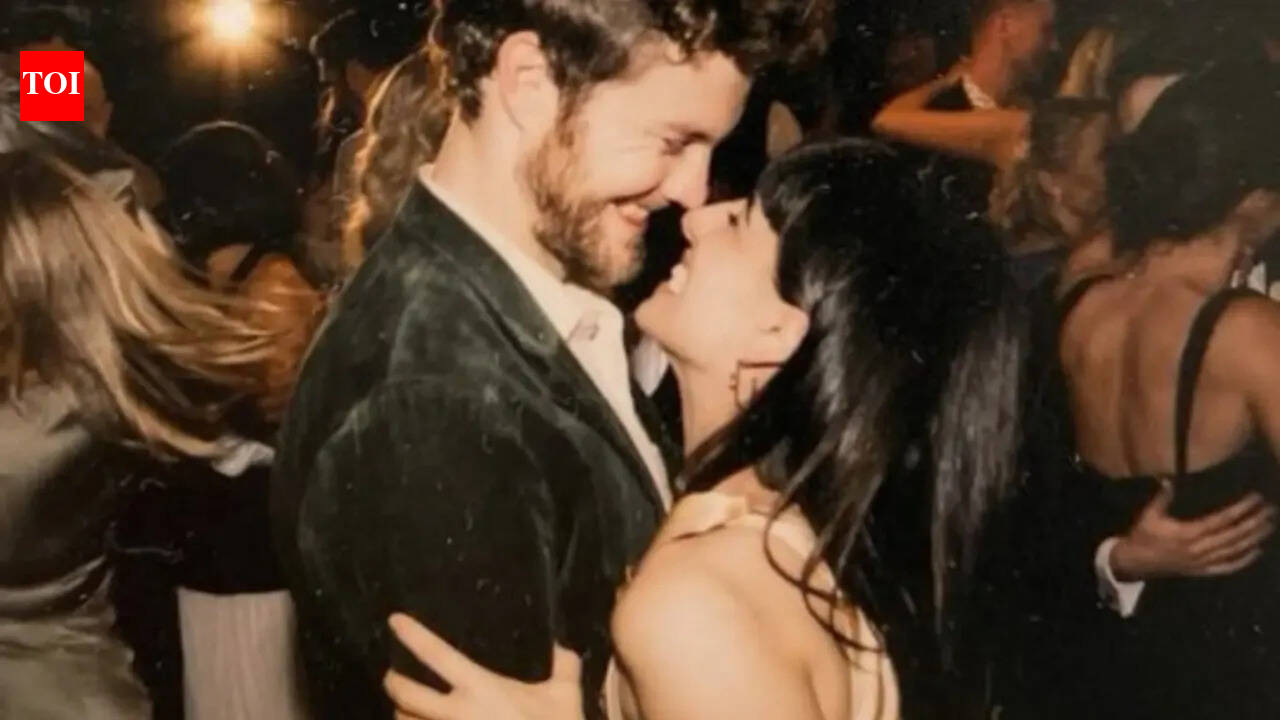 Jack Quaid marries 'The Boys' co-star Claudia Doumit in an intimate ceremony in Australia; Dennis Quaid and Meg Ryan attend - PICS |