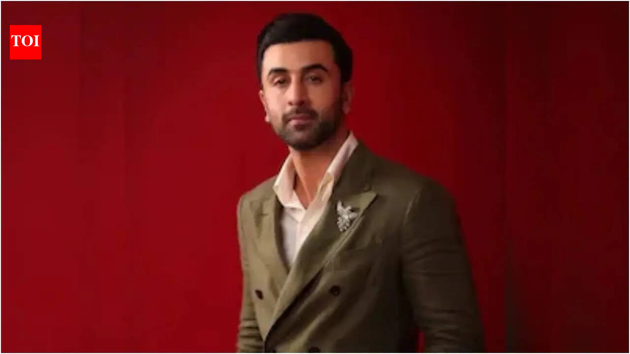 Ranbir Kapoor to choose between ‘Brahmastra 2’ and ‘Dhoom 4’ after 'Ramayana' and 'Love and War' - Reports | Hindi Movie News