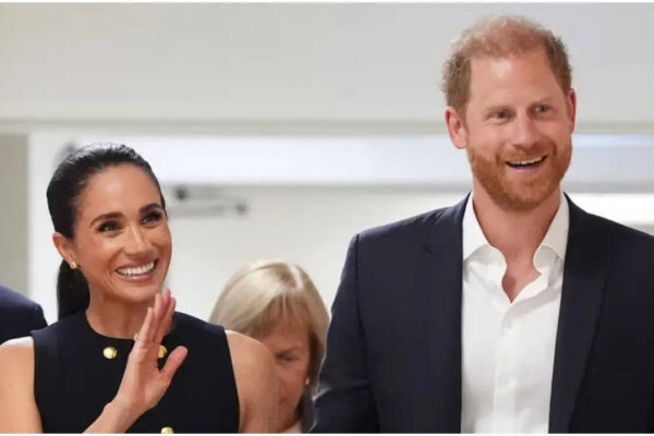Meghan Markle, Prince Harry, and a Bondi Beach unbothered sunbather go viral for their royal 'invisible' moment |