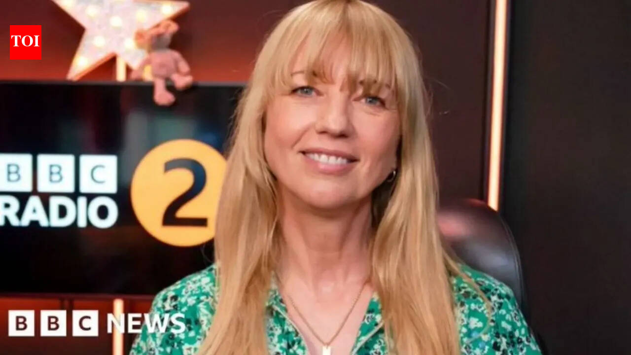 Sara Cox on landing the iconic BBC Radio 2 Breakfast Show: 'Ecstatic, honoured and incredibly chuffed' |