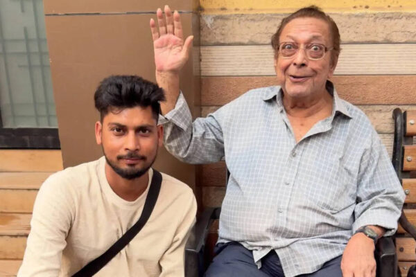‘Doctor ke paas jaane ke liye maal chahiye’: Dinesh Hingoo, 86, says he still works for medical expenses; internet urges to help | Hindi Movie News