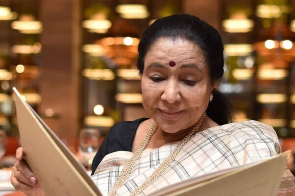 When Asha Bhosle said ‘Gana aur khana dono achha hona chahiye’: Cooked Kanda Poha and talks about her love for food |