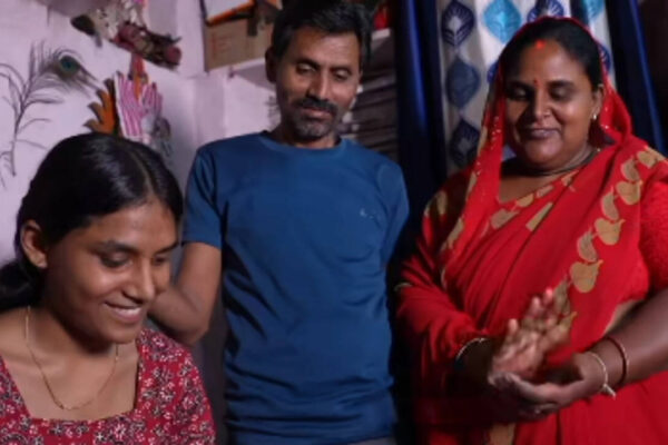 Chandni Vishwakarma: ‘This is where I studied…’Why MP board topper Chandani’s parents say there’s no one like her