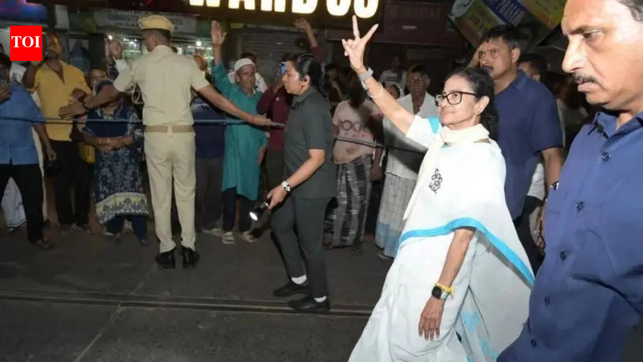 Our Ganga clean, can he take a dip in Yamuna, says Didi | Kolkata News