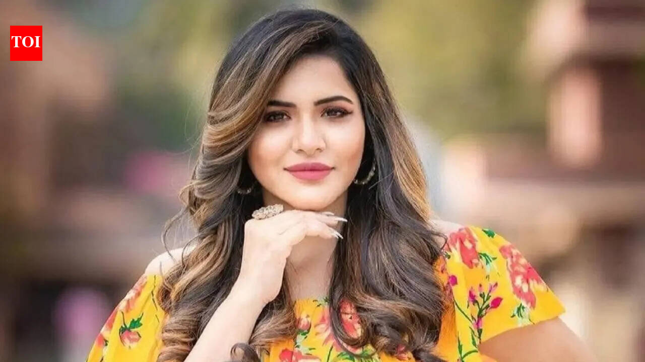 'Chal Mohan Ranga' actress Ashu Reddy breaks silence on Rs 9 crore cheating allegations, issues strong legal warning over 'baseless' scandal reporting: 'False and misleading | Telugu Movie News