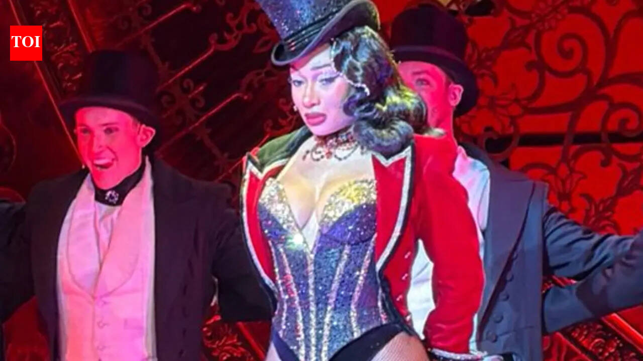 Megan Thee Stallion gets emotional during 'Moulin Rouge!' performance following CHEATING scandal and split with Klay Thompson﻿ |