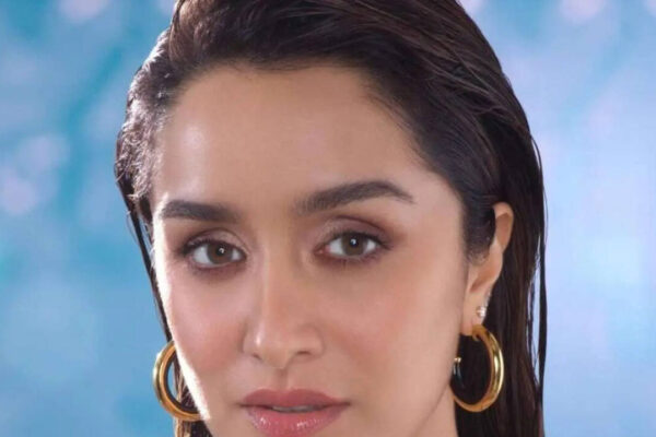 Shraddha Kapoor House: Inside Shraddha Kapoor’s sea-facing Juhu home: Glimpse into vintage-modern apartment featuring bird feeders and soft tones |