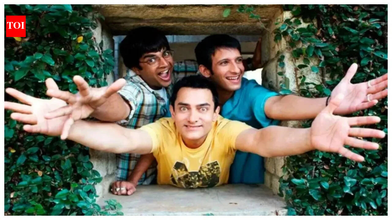 3 Idiots 2: Aamir Khan CONFIRMS '3 Idiots' sequel in the works with Rajkumar Hirani; teases 'same humour with an unusual story'﻿ |