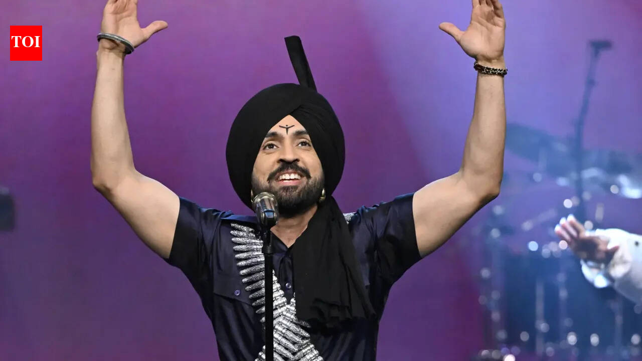 Diljit Dosanjh teaches Jimmy Fallon the bhangra on 'The Tonight Show'; Promotes 'AURA' and performs 'Morni' - WATCH |