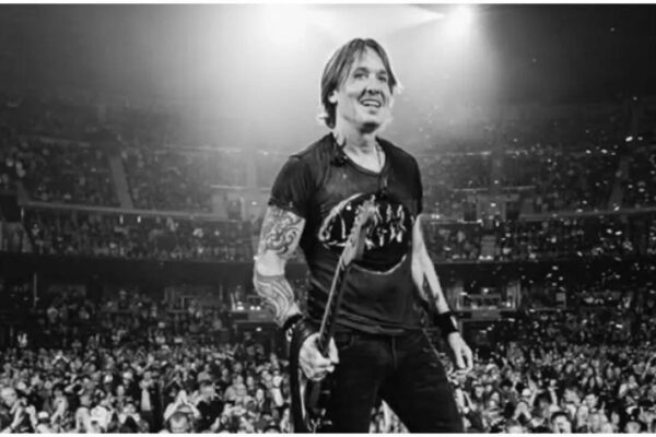 Keith Urban: Keith Urban attends Musicians Hall of Fame event amid alleged feud with daughter Sunday Rose - Report |