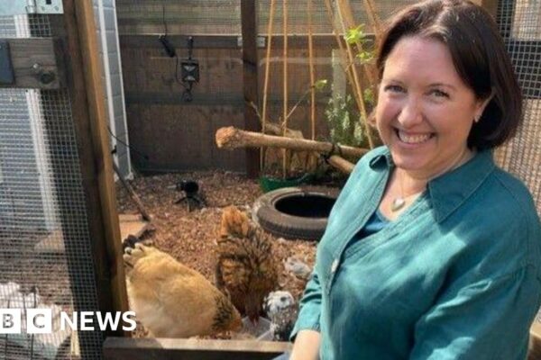 Bird flu vaccine trial against potential pandemic strain begins