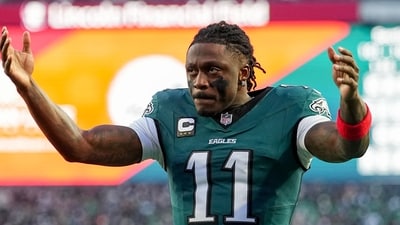 AJ Brown trade: NFL analyst lists 6 reasons why Eagles should offload WR amid Patriots links