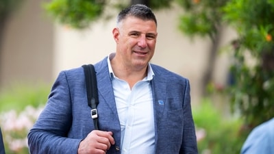 Mike Vrabel caught in embarassing moment amid Dianna Russini photo leak controversy