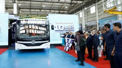 Tata Motors CV hits millionth vehicle milestone at Lucknow plant| Business News