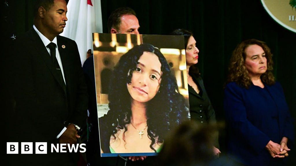 US singer D4vd bought chainsaw after allegedly killing teen