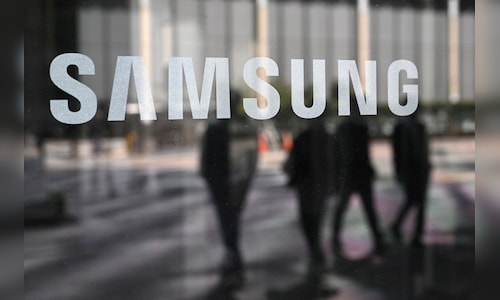 Samsung family member is said to sell up to $2.1 billion in shares