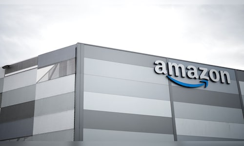 Amazon shares rise in afterhours trade on Q1 results beat, strong AWS growth