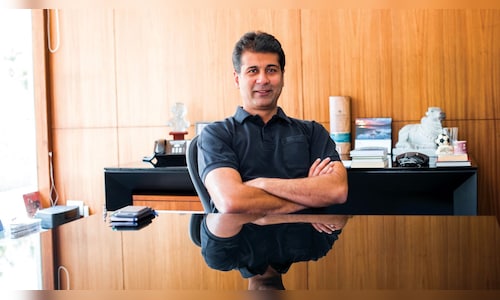 Rajiv Bajaj to step down from Bajaj Finance board; firm's Q4 profit rises 22%, misses estimates