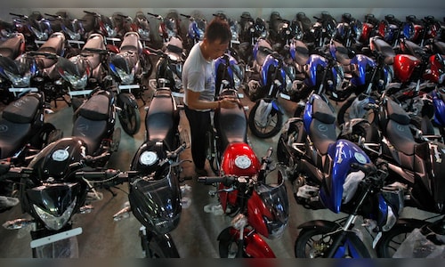 Bajaj Auto sales in March largely in-line; Exports up 21% but fail to maintain monthly run rate of 2 lakh units