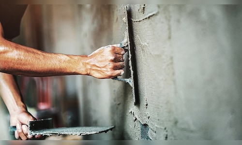 Dalmia Bharat Q4 Results: Stock falls 4% on topline miss, but margins expand