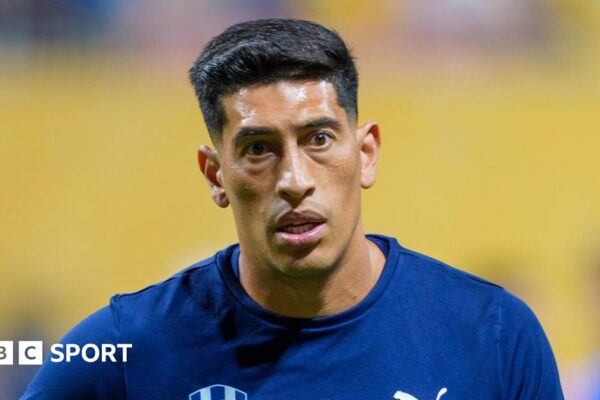 Esteban Andrada: Real Zaragoza goalkeeper banned for 13 games for punching Huesca player