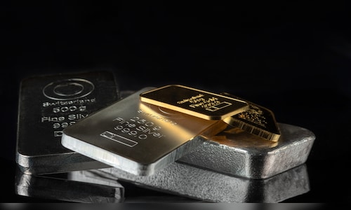 Gold, silver slip on stronger dollar, rate concerns amid rising oil prices