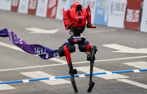 Humanoid robots race past humans in Beijing half-marathon, showing rapid advance| Technology News