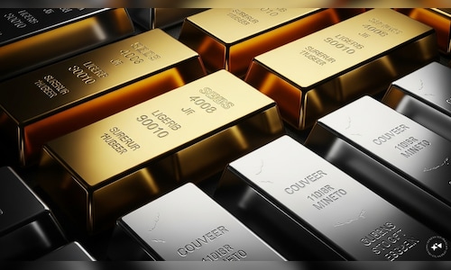 Gold, silver ease on COMEX amid volatile geopolitics; outlook hinges on Iran talks, inflation cues