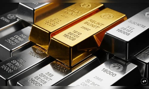Gold, silver edge lower amid geopolitical tensions; oil gains cap bullion upside