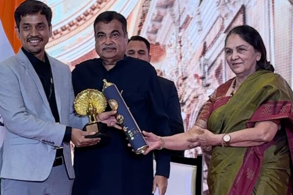 How this humble man from Bihar is making such a huge impact across Gujarat: "You don't need money for success; all you need is..."