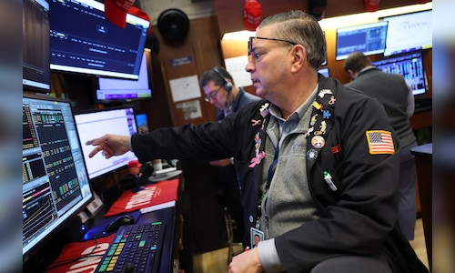 How wealthy investors are navigating the markets after the S&P 500's worst month in a year