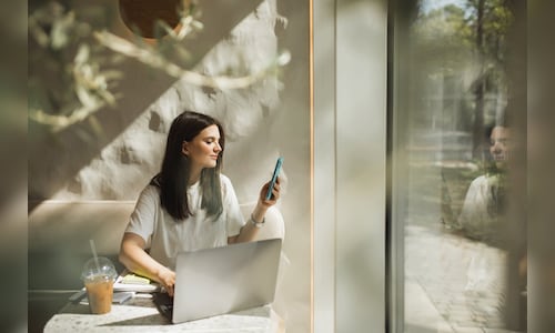 BlackRock says investors need to look beyond the 60/40. Here’s how it is diversifying portfolios right now