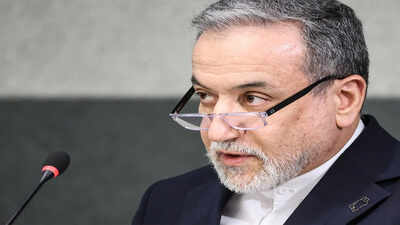 Iran minister may fly to Russia to discuss efforts to end war