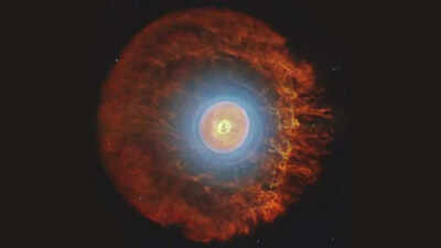 James Webb Telescope spots rare “buckyballs” around a dying star and scientists are puzzled |