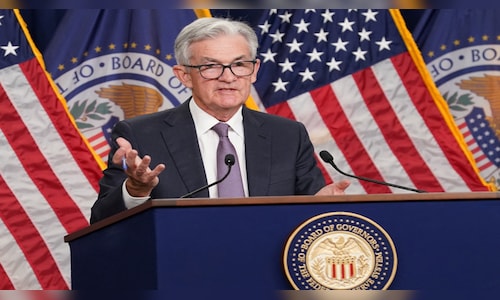 Powell’s final call: Fed holds rates amid sharp divide