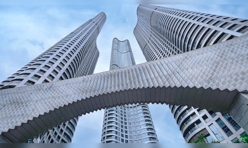 Lodha Developers shares continue recovery from 52-week low; Jefferies sees 54% upside